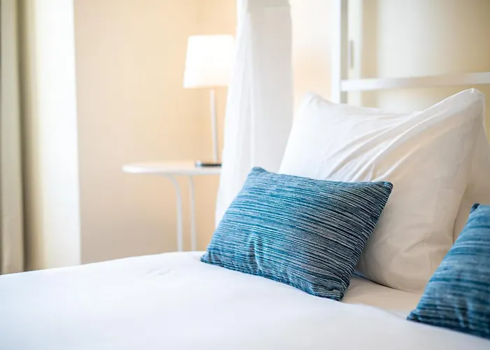 Ubytování v soukromí Homeysuite Bedroom 1 Seahouse *